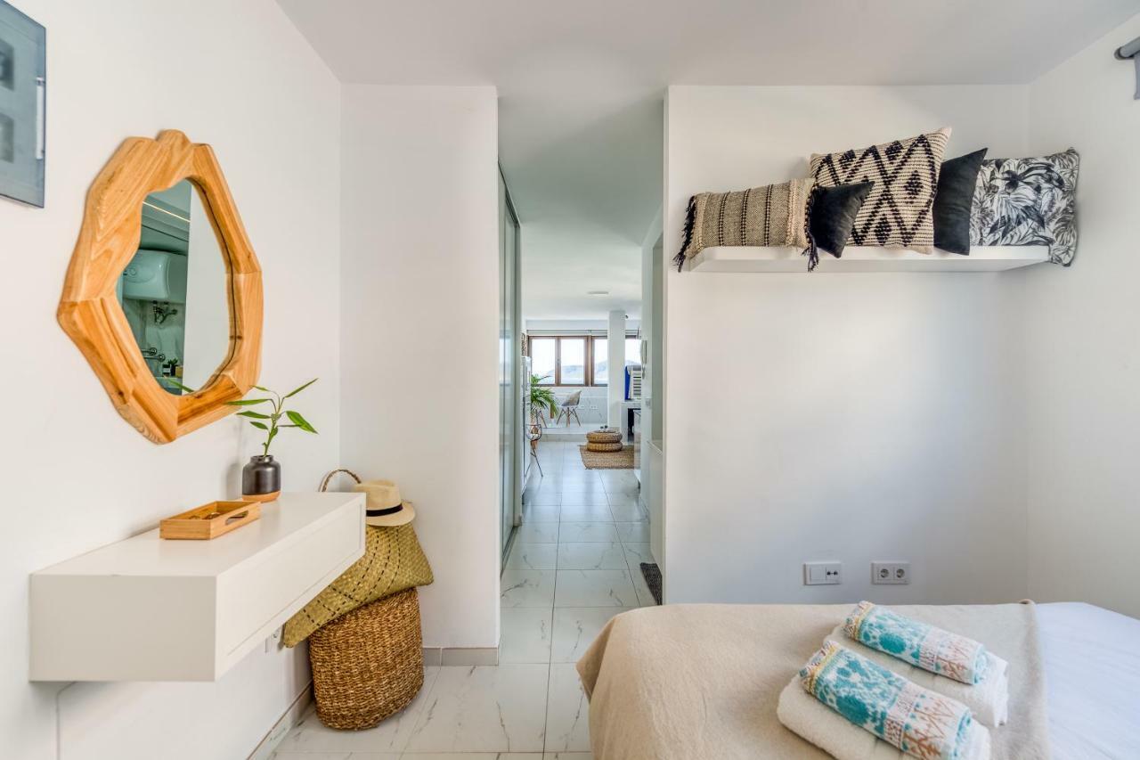 Breeze Sea View Accommodation Las Canteras Лас-Пальмас-де-Гран-Канария Экстерьер фото